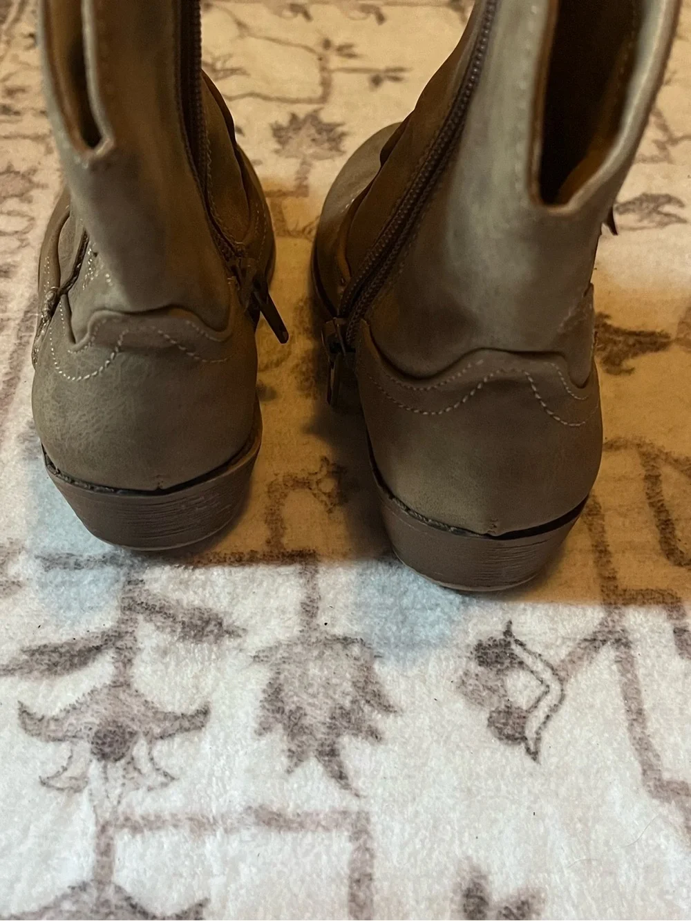 Brown Girls' Western Ankle Boots - Classic Ranch Style